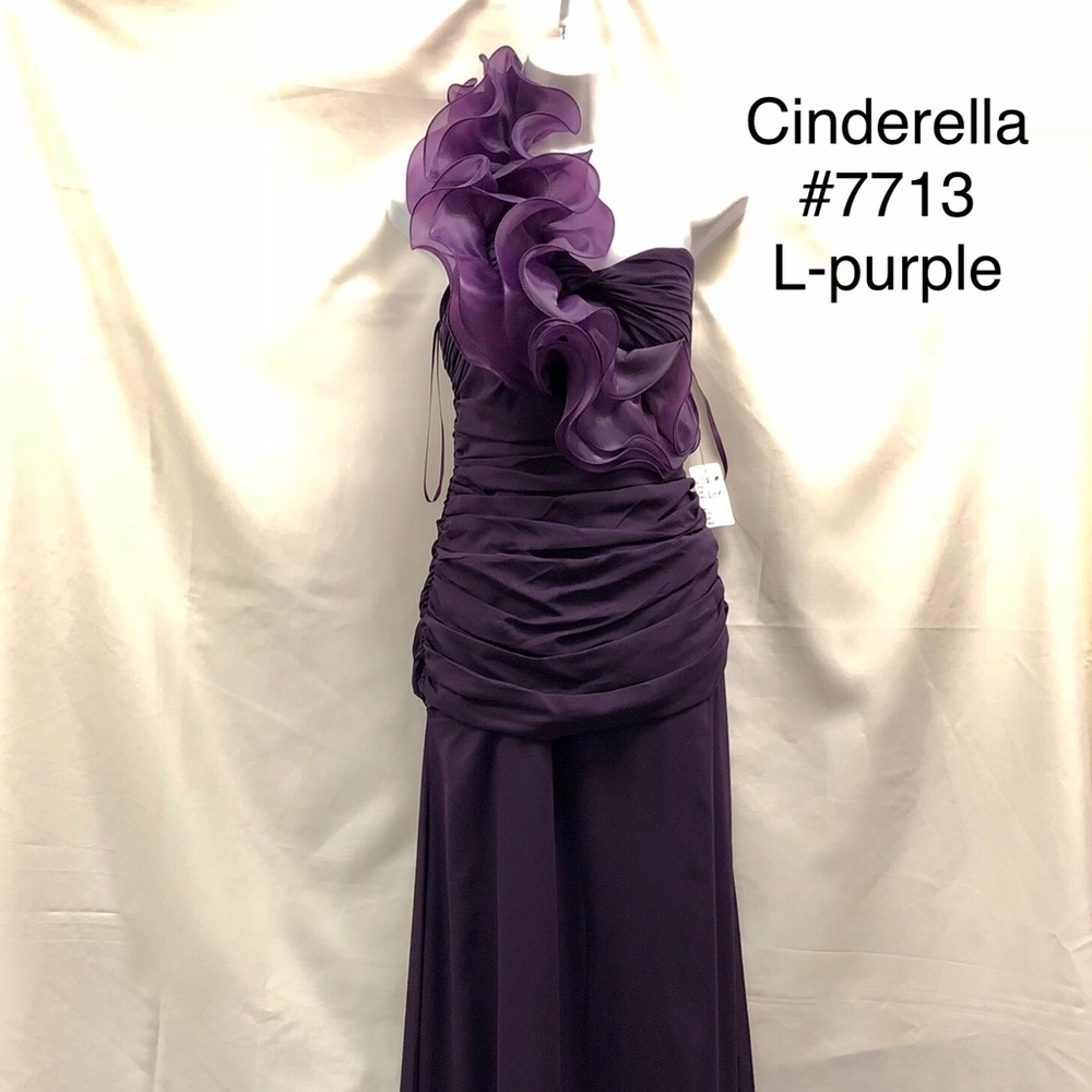Brand new evening/prom dress w/tags